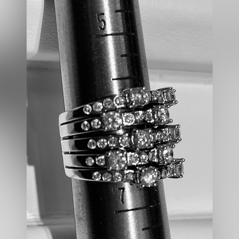 14KT Solid white gold Designer 1.5 TCW of full cut diamonds  copyrighted© ring - Picture 7 of 17